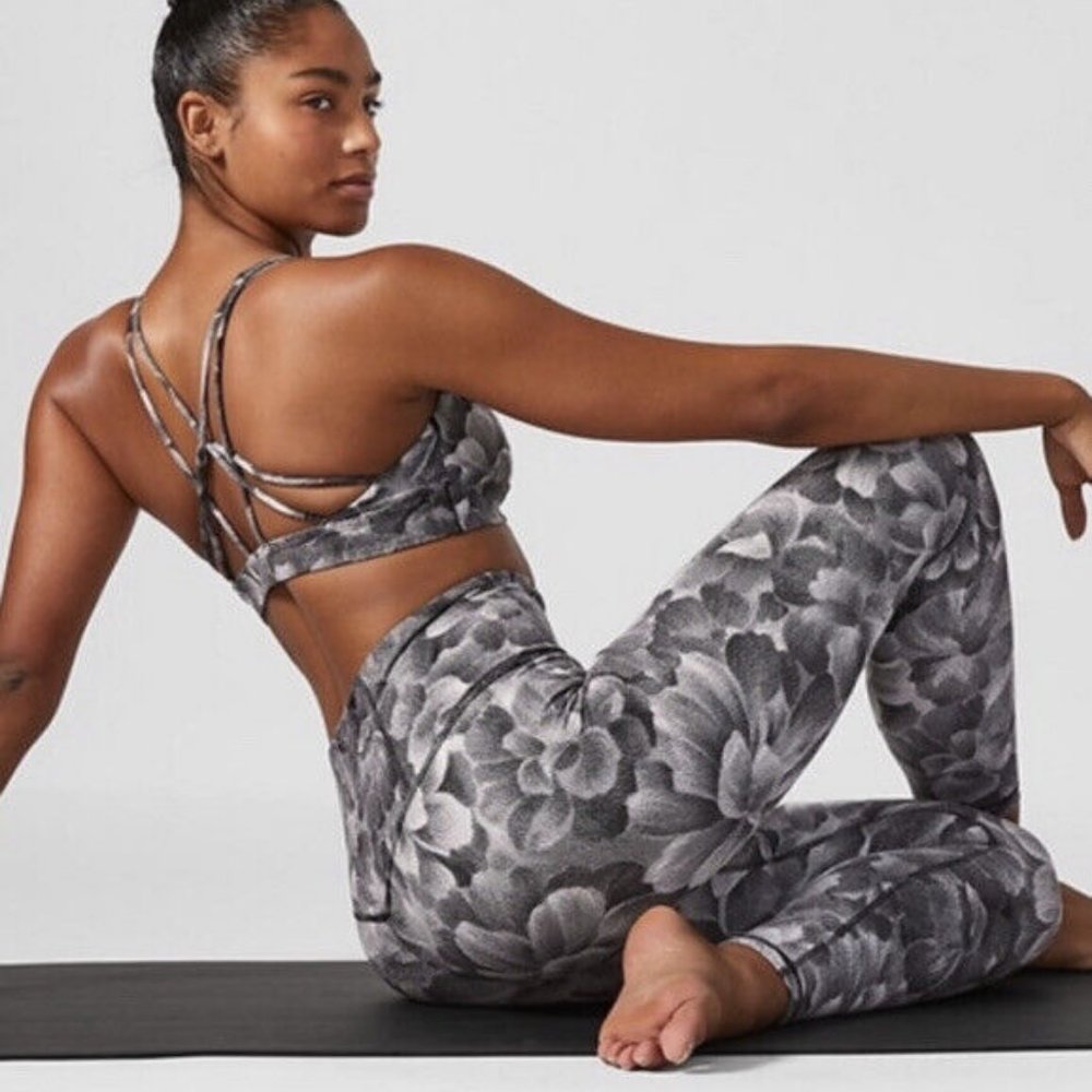 Athleta Elation Textured Tight sizer 3X Chakra Floral Black Seasalt